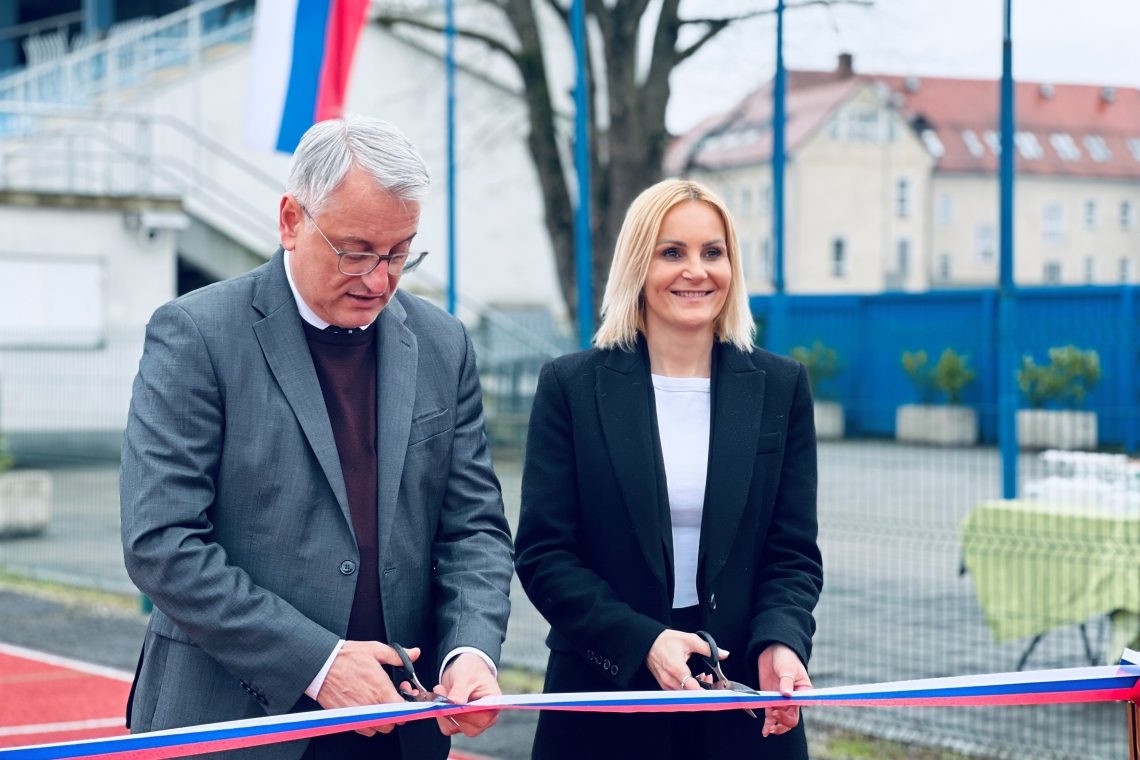 Na Ptuju odprli prenovljeno atletsko stezo